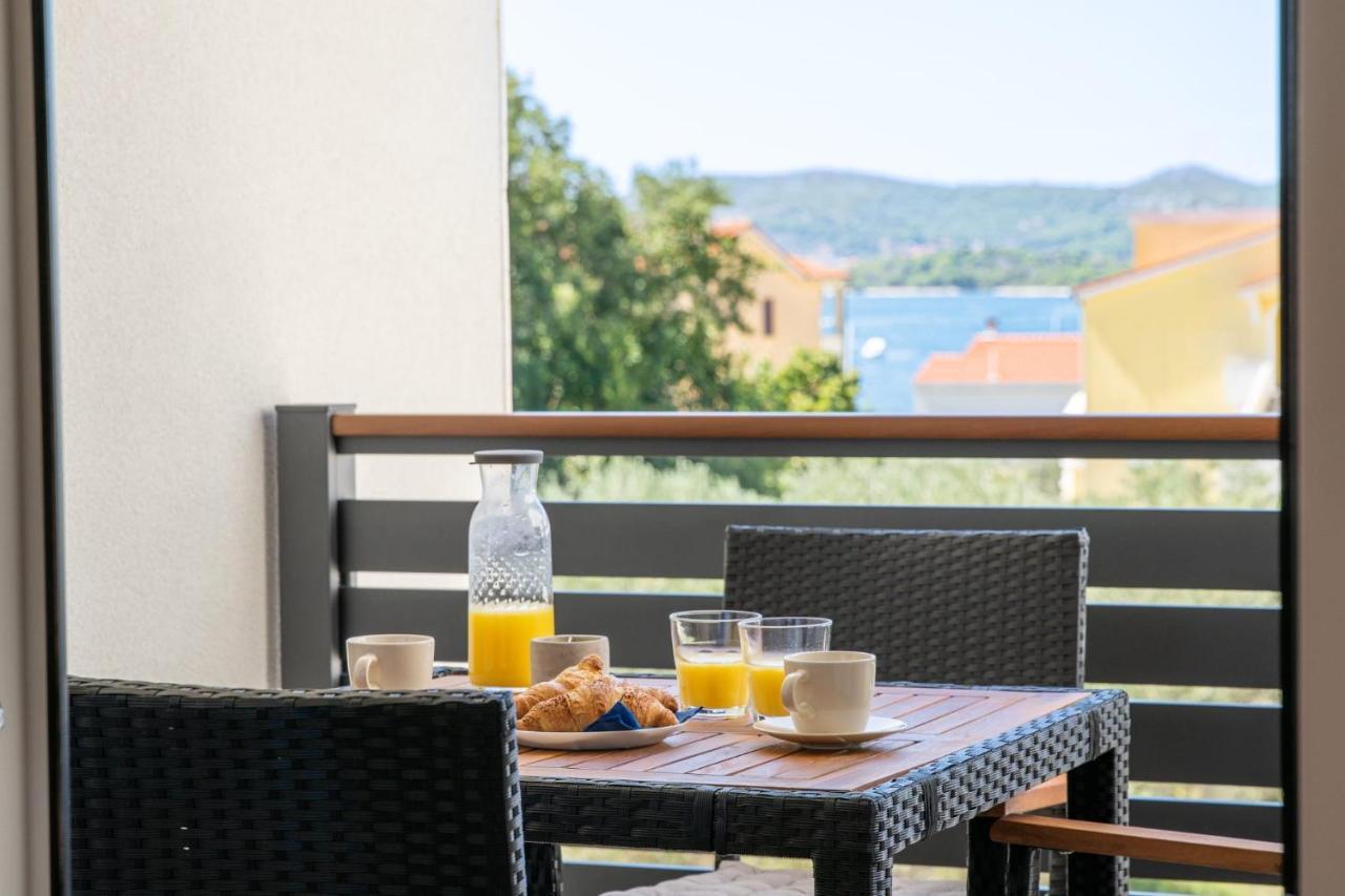 Residence Jonathan Biograd Na Moru Dış mekan fotoğraf